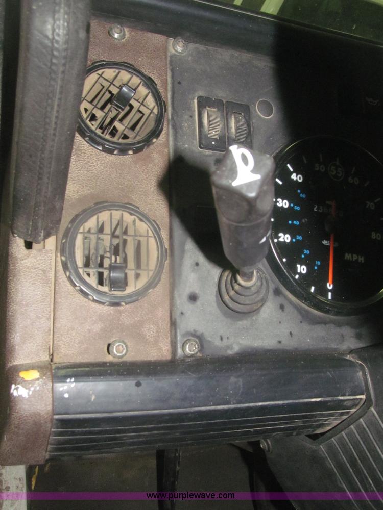 image for item F7212 1990 Mack CS300P Ext. Cab fuel truck