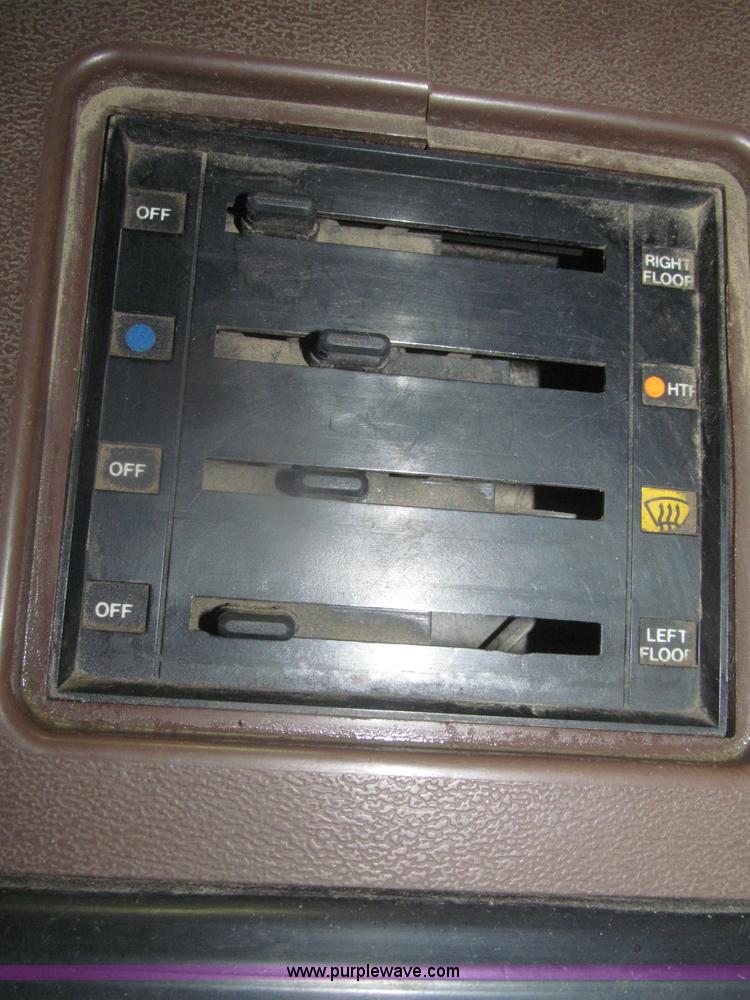 image for item F7212 1990 Mack CS300P Ext. Cab fuel truck