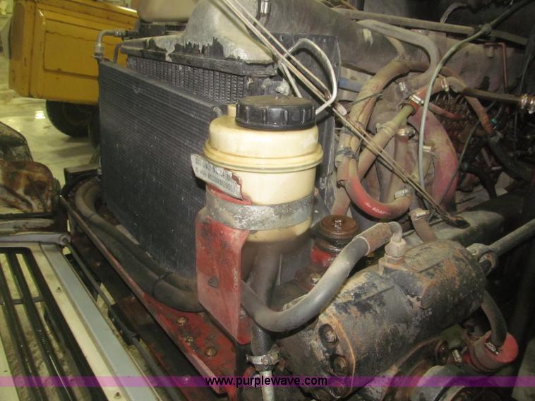 image for item F7212 1990 Mack CS300P Ext. Cab fuel truck