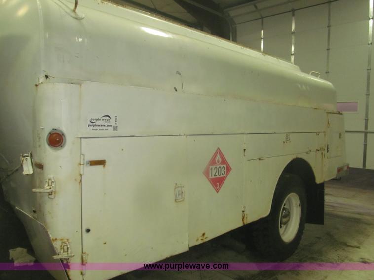 image for item F7212 1990 Mack CS300P Ext. Cab fuel truck