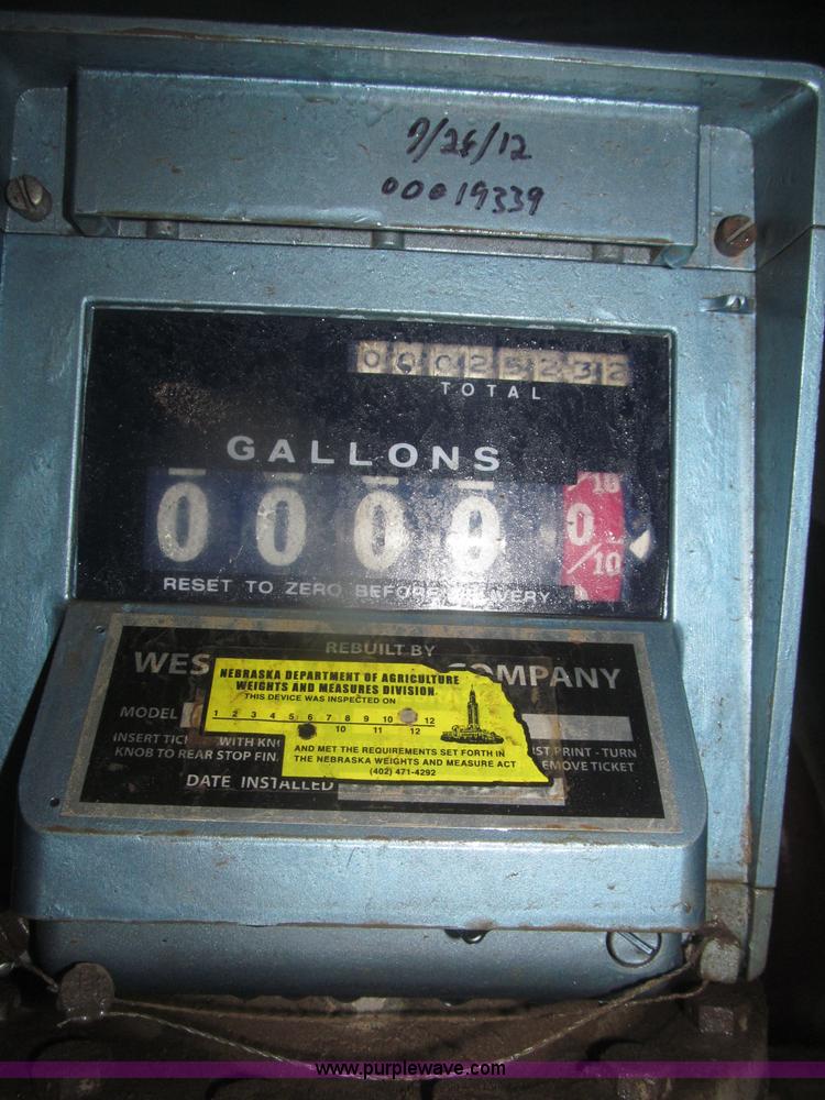 image for item F7212 1990 Mack CS300P Ext. Cab fuel truck