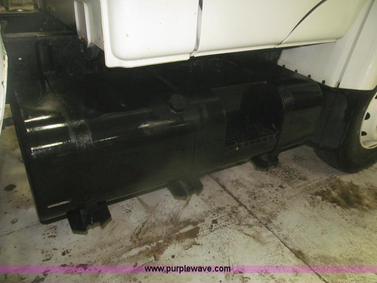 image for item F7212 1990 Mack CS300P Ext. Cab fuel truck