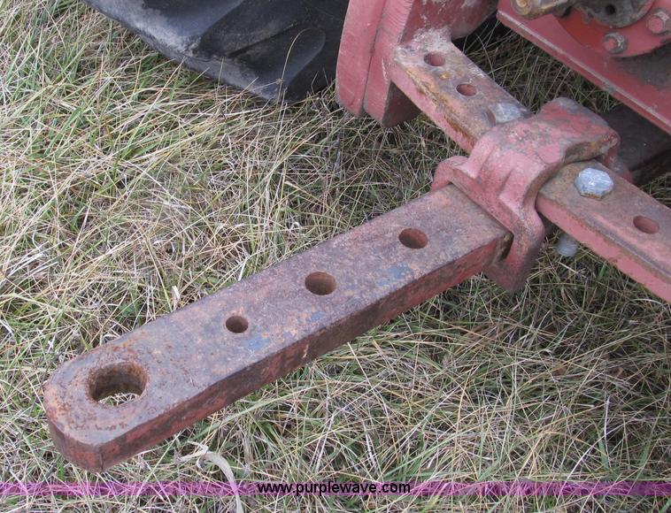 image for item G2207 1974 Allis Chalmers 7040 tractor