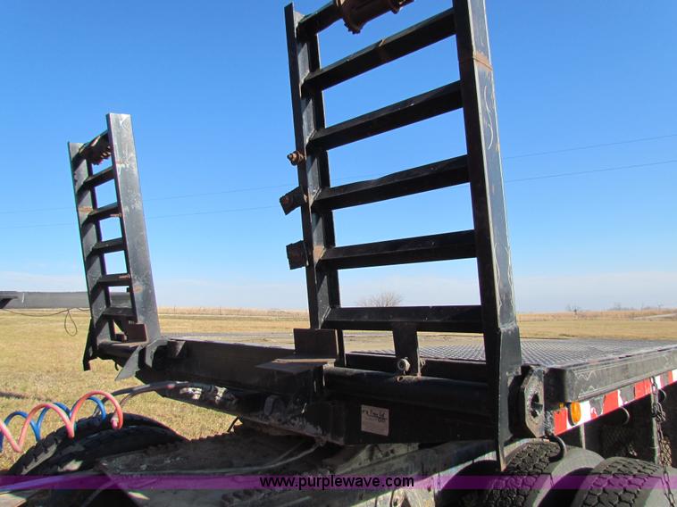 image for item G4397 1998 Perry 48' equipment trailer