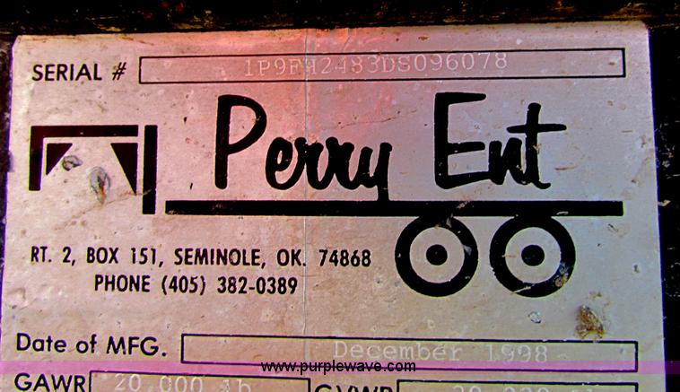 image for item G4397 1998 Perry 48' equipment trailer