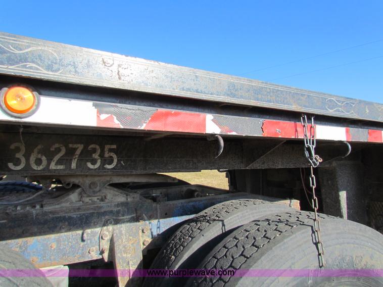 image for item G4397 1998 Perry 48' equipment trailer