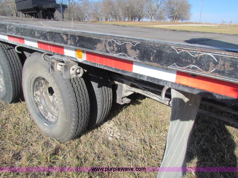 image for item G4397 1998 Perry 48' equipment trailer