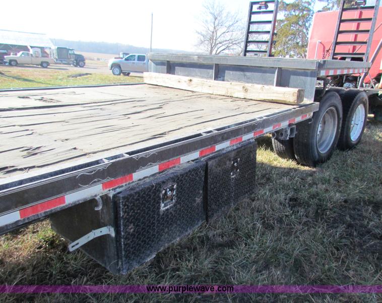 image for item G4397 1998 Perry 48' equipment trailer