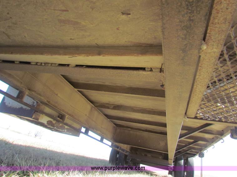 image for item G4397 1998 Perry 48' equipment trailer