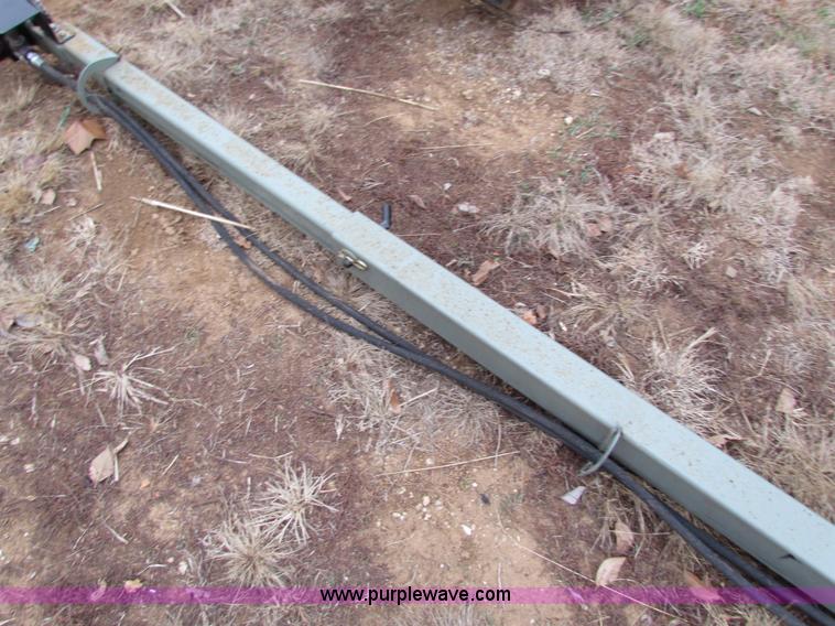 image for item G4429 2012 DWM high reach hydro saw