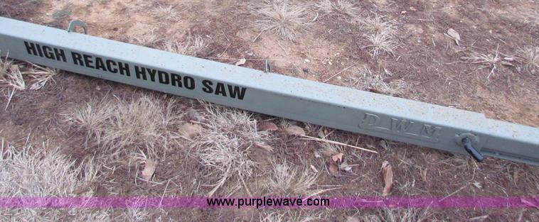 image for item G4429 2012 DWM high reach hydro saw
