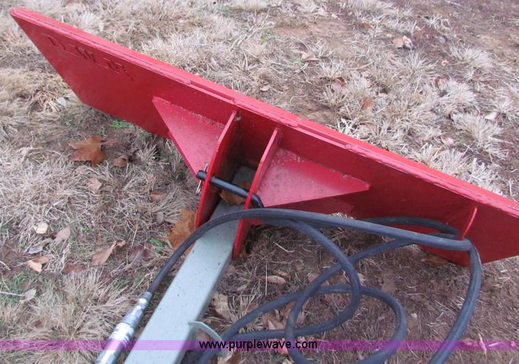 image for item G4429 2012 DWM high reach hydro saw