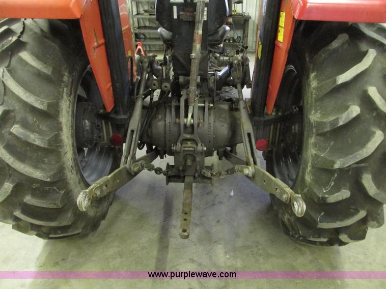 image for item G9187 1995 Massey-Ferguson 283 tractor