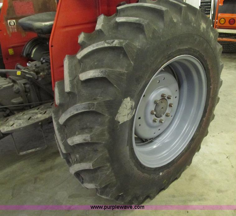 image for item G9187 1995 Massey-Ferguson 283 tractor