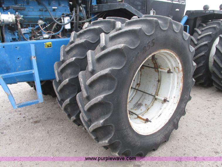 image for item G9192 1991 Ford 846 Versatile 4WD tractor