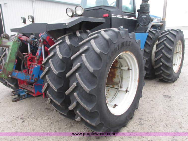 image for item G9192 1991 Ford 846 Versatile 4WD tractor