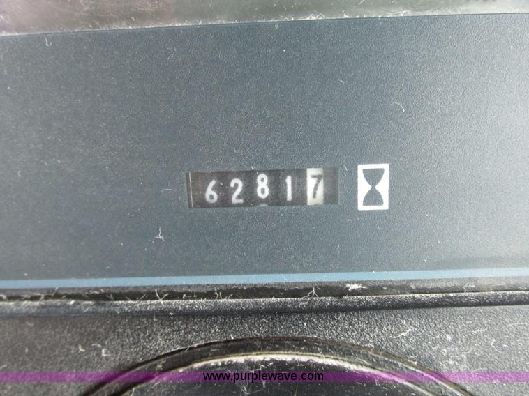 image for item G9192 1991 Ford 846 Versatile 4WD tractor