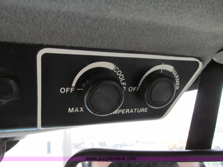 image for item G9192 1991 Ford 846 Versatile 4WD tractor