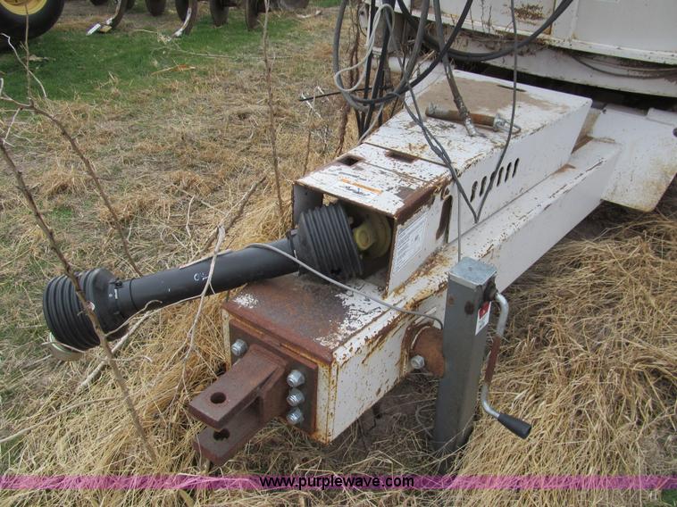 image for item G9700 Kuhn Knight Vertical Maxx 51100 mixer