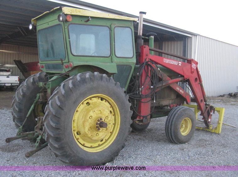 image for item H4266 1967 John Deere 4520 tractor