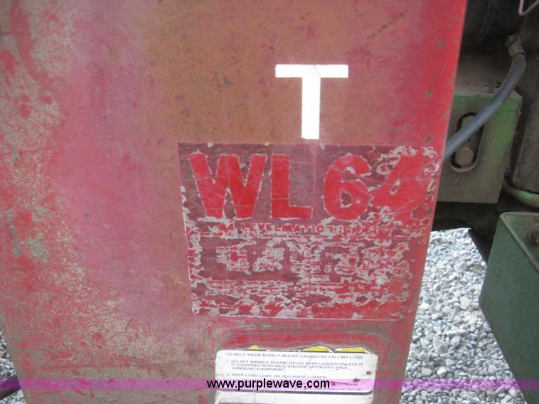 image for item H4266 1967 John Deere 4520 tractor