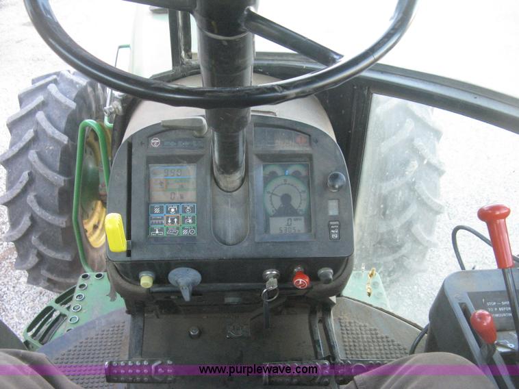 image for item H4272 1989 John Deere 4955 MFWD tractor