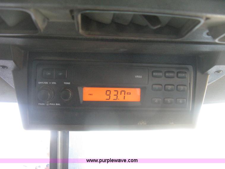 image for item H4272 1989 John Deere 4955 MFWD tractor