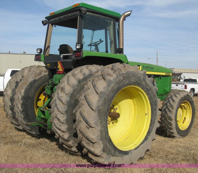 image for item H4334 1992 John Deere 4960 MFWD tractor