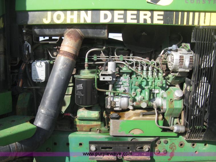 image for item H4334 1992 John Deere 4960 MFWD tractor