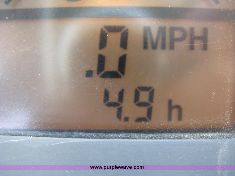 image for item H4334 1992 John Deere 4960 MFWD tractor