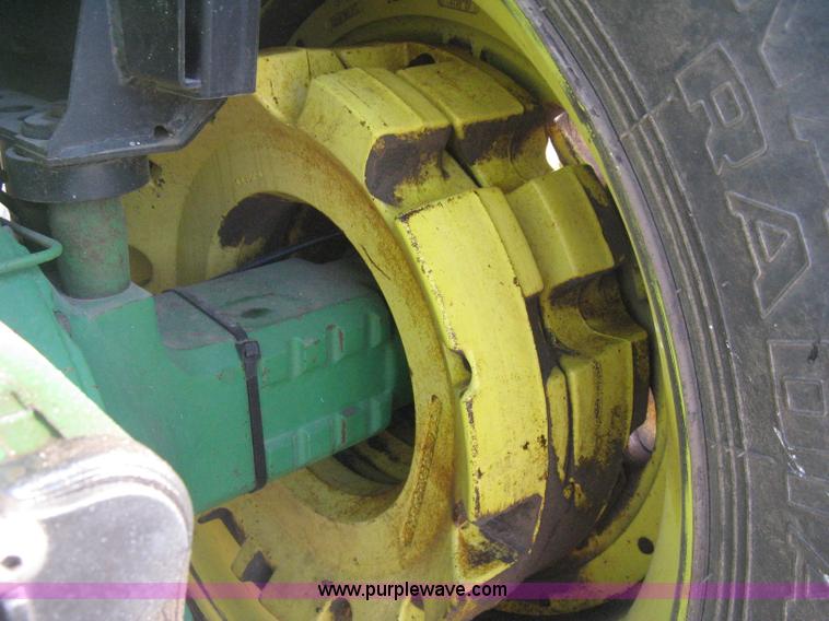 image for item H4334 1992 John Deere 4960 MFWD tractor