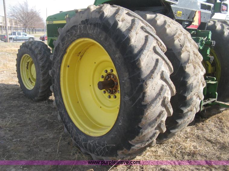 image for item H4334 1992 John Deere 4960 MFWD tractor