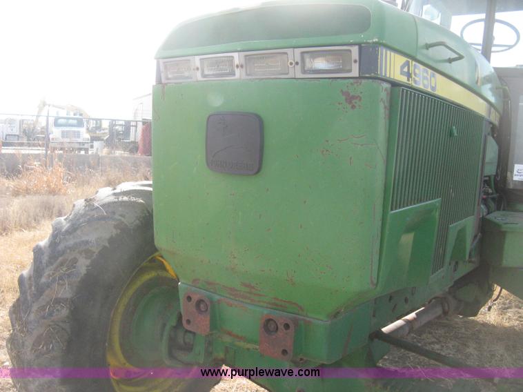 image for item H4334 1992 John Deere 4960 MFWD tractor