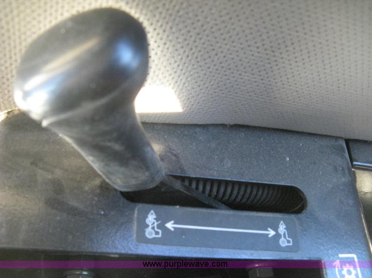 image for item H4335 2009 John Deere 5083E Limited MFWD tractor