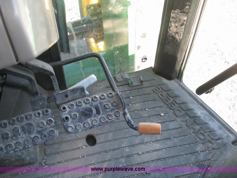 image for item H4335 2009 John Deere 5083E Limited MFWD tractor