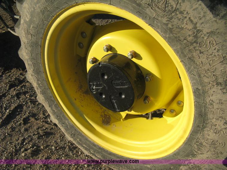 image for item H4335 2009 John Deere 5083E Limited MFWD tractor