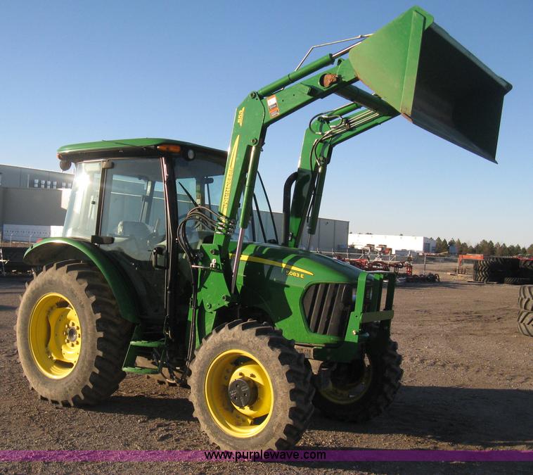 image for item H4335 2009 John Deere 5083E Limited MFWD tractor