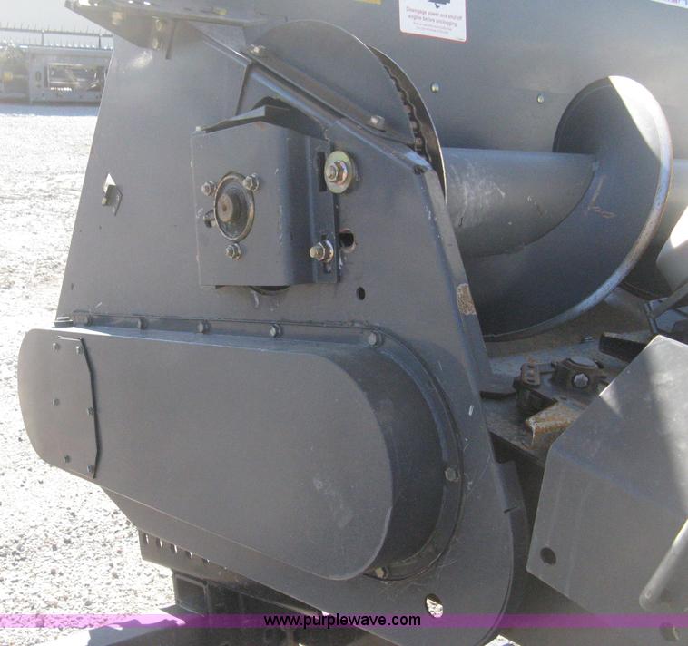 image for item H4336 2008 Gleaner 3000 1230R 12 row header
