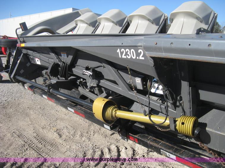 image for item H4336 2008 Gleaner 3000 1230R 12 row header
