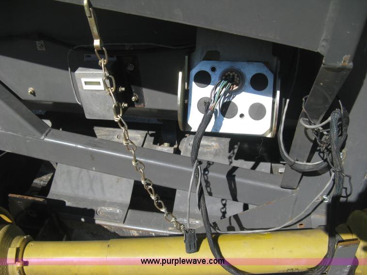 image for item H4336 2008 Gleaner 3000 1230R 12 row header