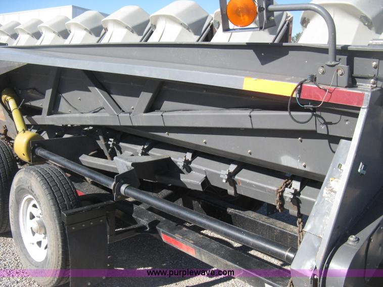 image for item H4336 2008 Gleaner 3000 1230R 12 row header
