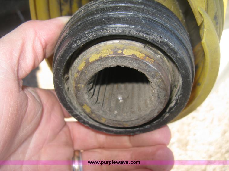 image for item H4336 2008 Gleaner 3000 1230R 12 row header