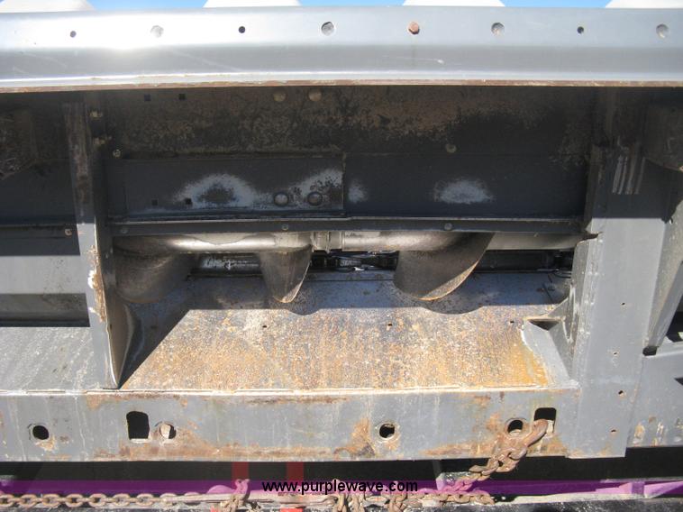 image for item H4336 2008 Gleaner 3000 1230R 12 row header