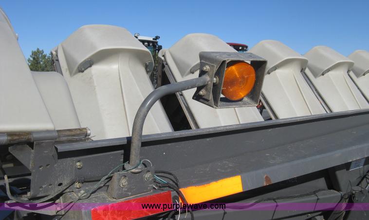 image for item H4336 2008 Gleaner 3000 1230R 12 row header