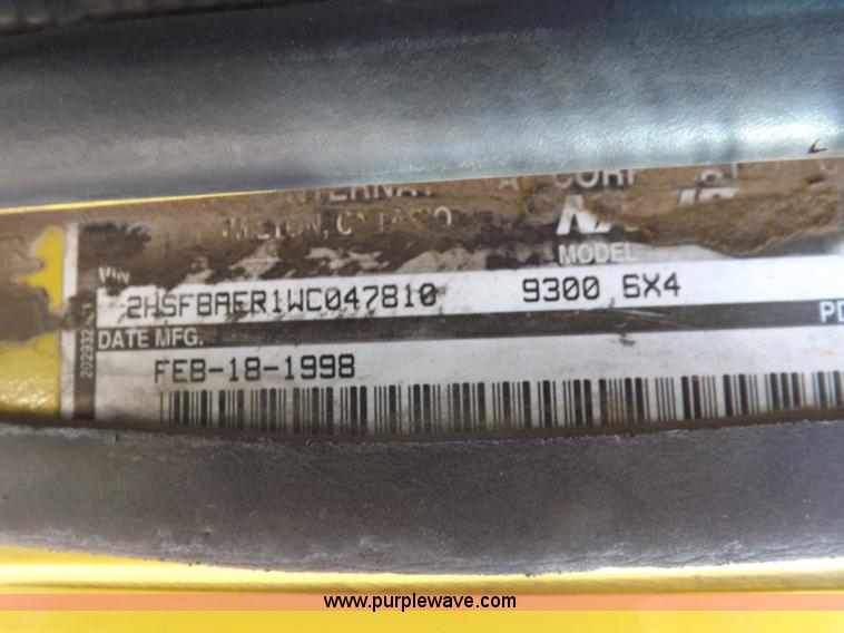 image for item I9219 1998 International F9370 Eagle semi truck