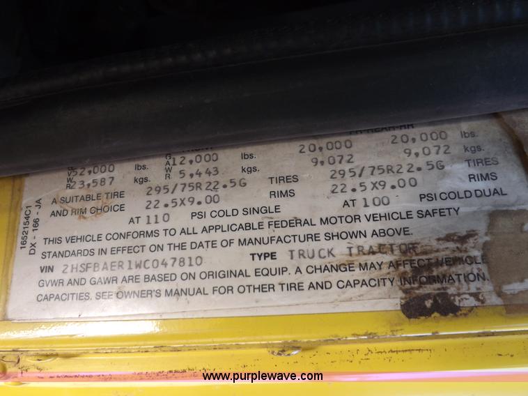 image for item I9219 1998 International F9370 Eagle semi truck