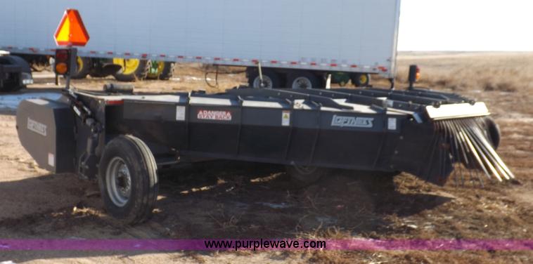 image for item I9220 Loftness center discharge shredder