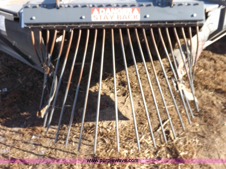 image for item I9220 Loftness center discharge shredder