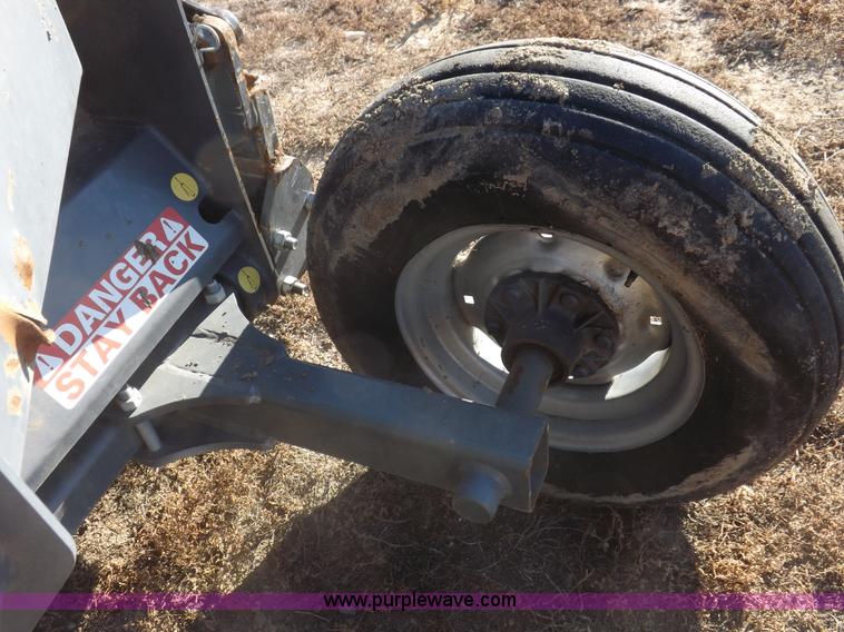 image for item I9220 Loftness center discharge shredder