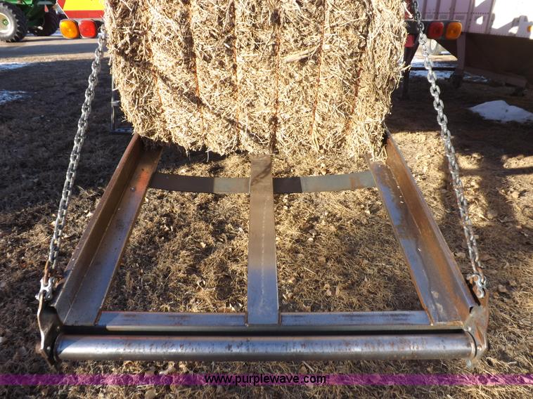 image for item I9221 2012 Massey Ferguson Hesston 2170 hay baler